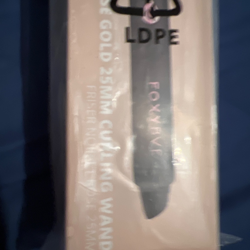 FoxyBAE curling wand - Picture 2 of 2